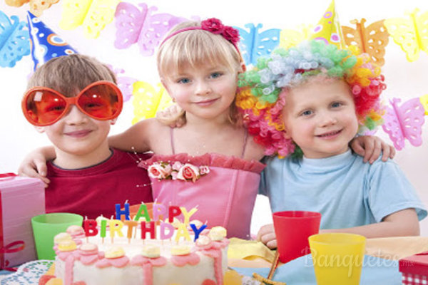 Elementos que no pueden faltar en el cumpleaños de tus pequeños