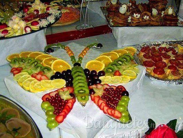 Bufet de Frutas y Canapes