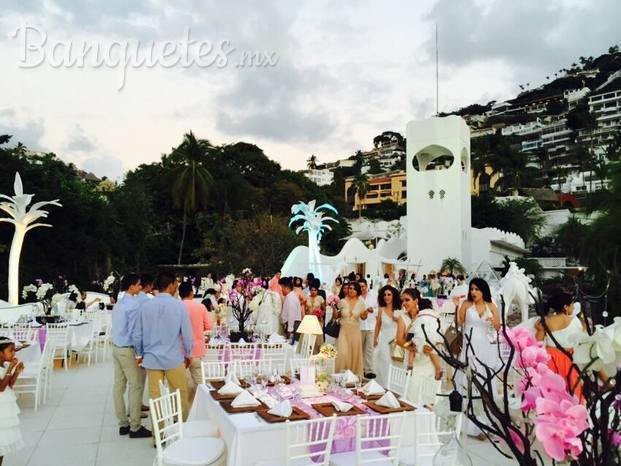 #Chefnavaacapulco #Acapulco #hablabiendeaca #bodasacapulco #bodasplaya #bodasMéxico #bodasdestino #d