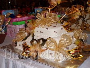 El pastel de tus sueños y mesa de postres para ese festejo tan especial!! 