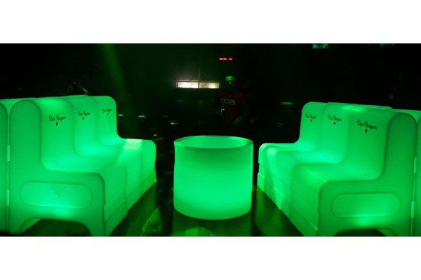 salas-lounge-iluminadas.jpg