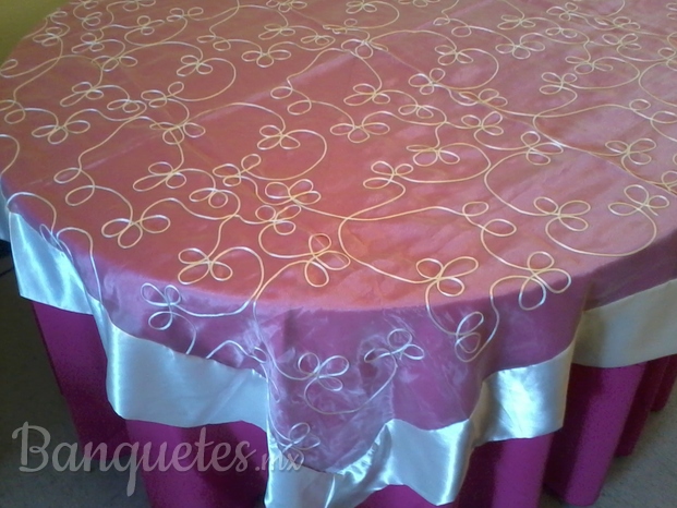 Banquetes & Eventos Rickys