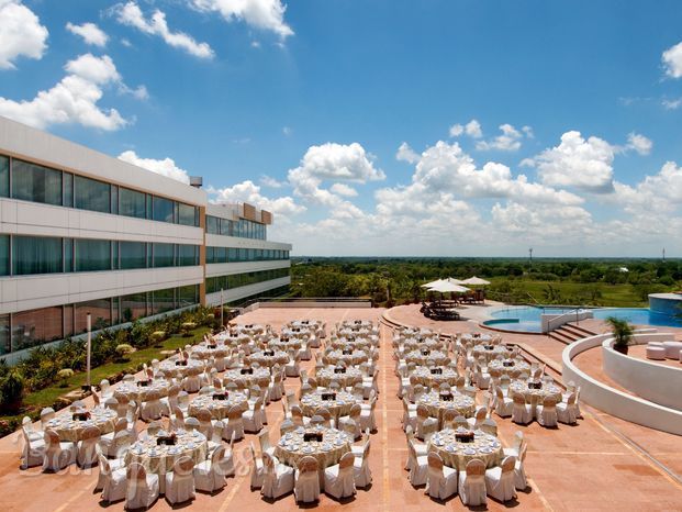 Terraza, piscinas