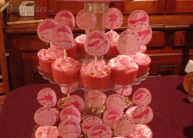 Valentina Repostería y Planificación de Eventos cupcakes