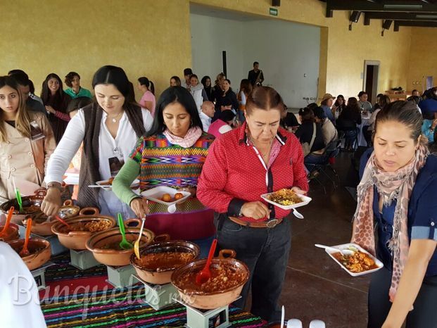 Taquiza de Guisados y carnitas