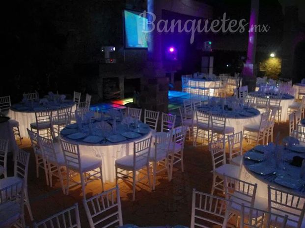 Amenee Banquetes & Eventos