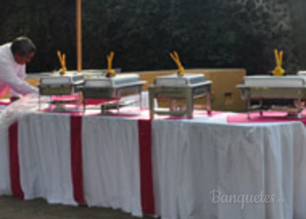 Bufetes y Banquetes