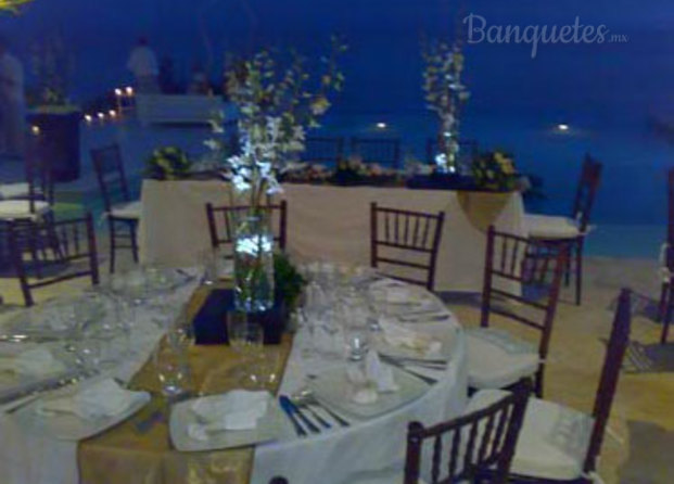 B Y B Banquetes