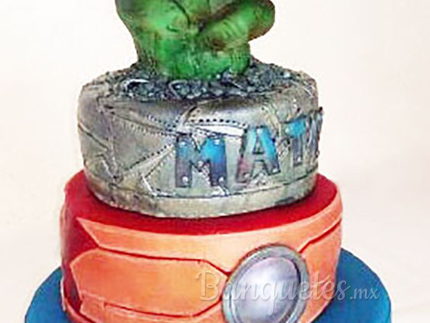 Pastel de Avengers