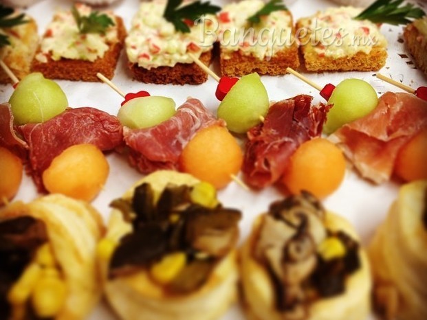 Amarello Canapes