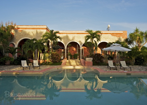 Hacienda Sacnite: la piscina